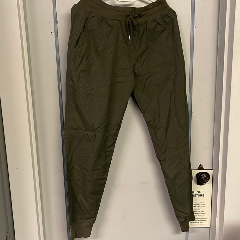 ZYIA TRAIL JOGGER.